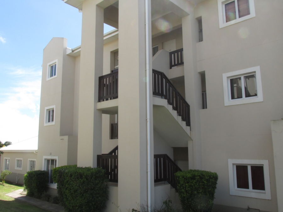 1 Bedroom Property for Sale in Beacon Bay North Eastern Cape